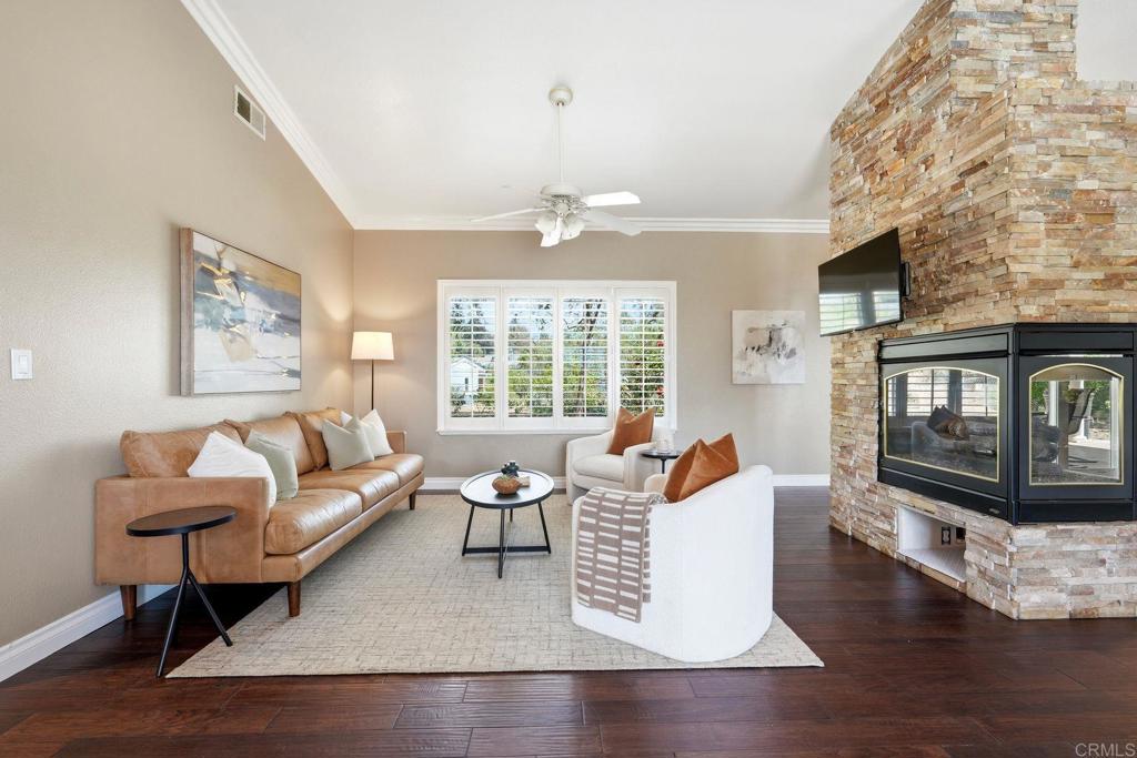 31503 Stardust Lane Valley Center, CA 92082 - Photo 9 of 51 Living Room