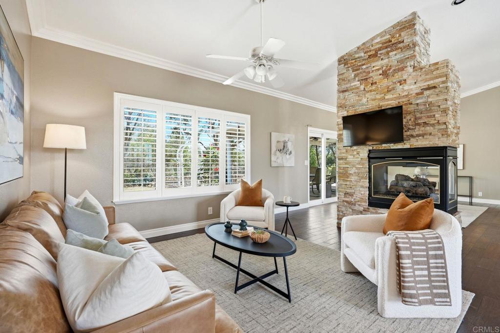 31503 Stardust Lane Valley Center, CA 92082 - Photo 10 of 51 Living Room