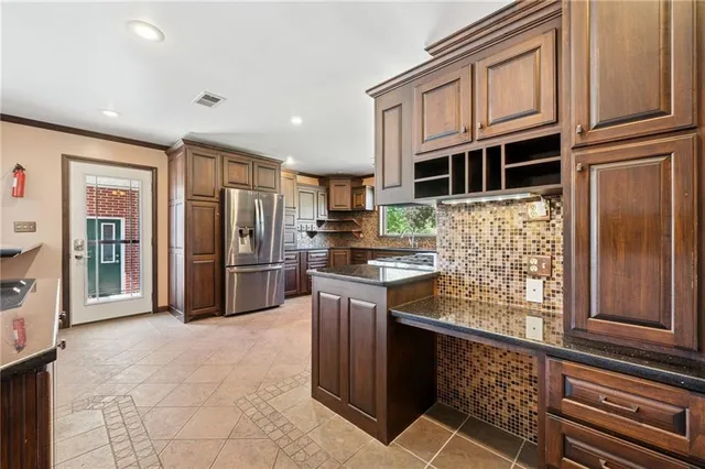 $610,000 | 406 Pennsylvania Avenue, Punxsutawney, PA 15767