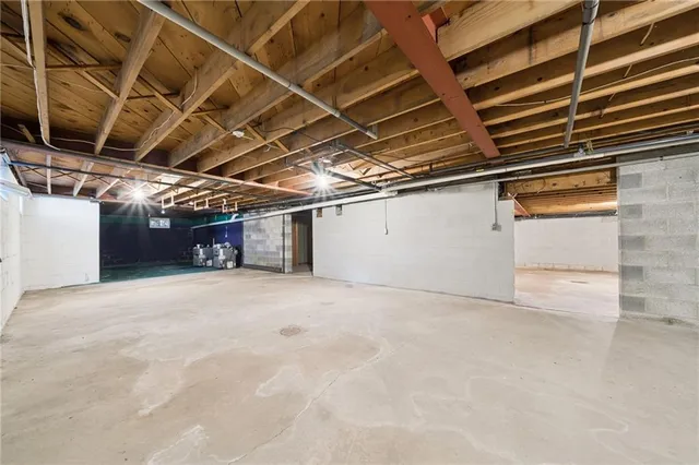 $610,000 | 406 Pennsylvania Avenue, Punxsutawney, PA 15767