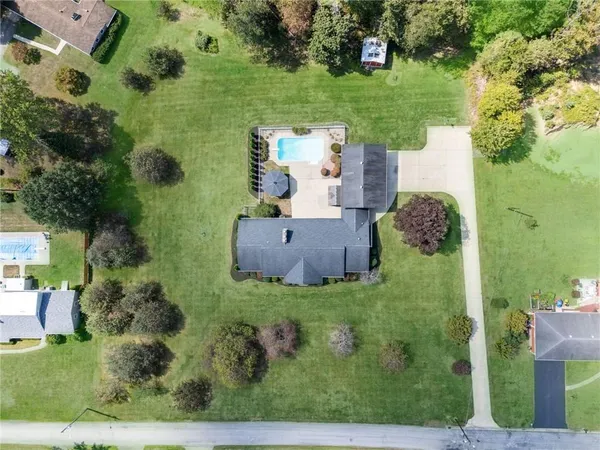 $550,000 | 406 Pennsylvania Avenue, Punxsutawney, PA 15767