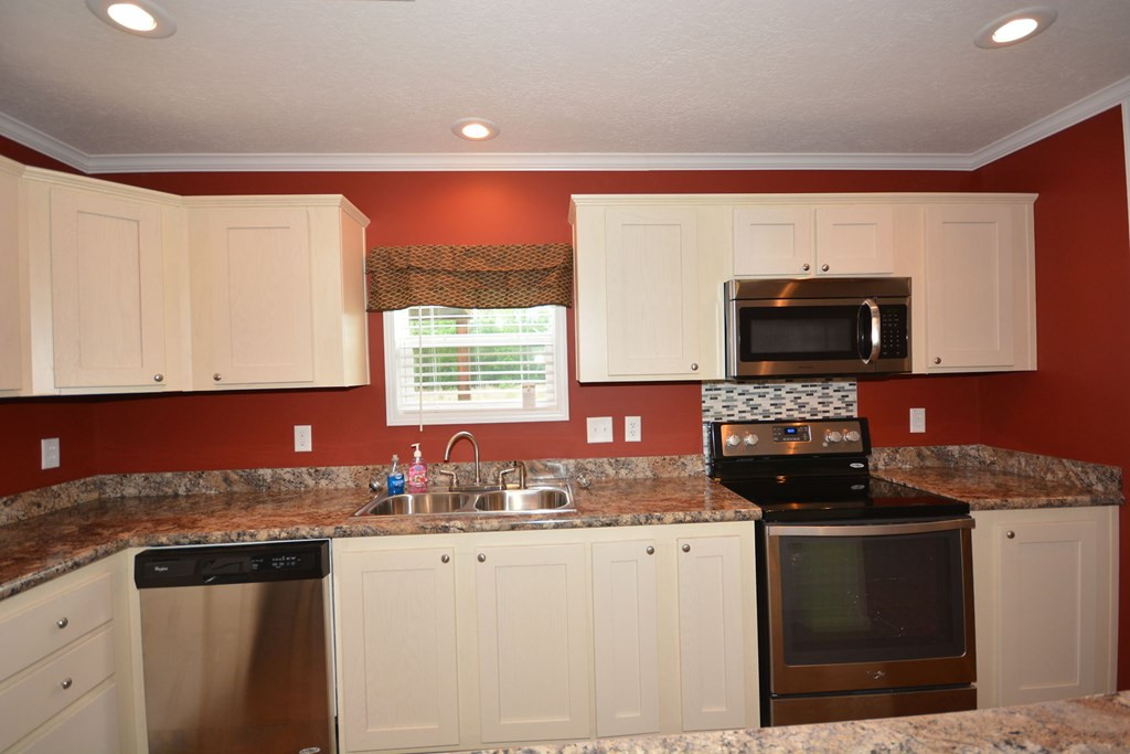 349 Longhorn Road Hephzibah, GA 30815 - Photo 9 of 38 Gallery Image 9