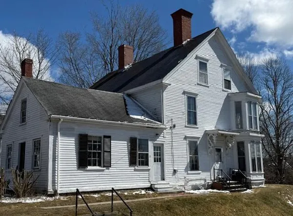 $309,900 | 21 Federal Street, Bucksport, ME 04416