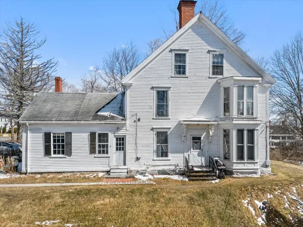 $309,900 | 21 Federal Street, Bucksport, ME 04416
