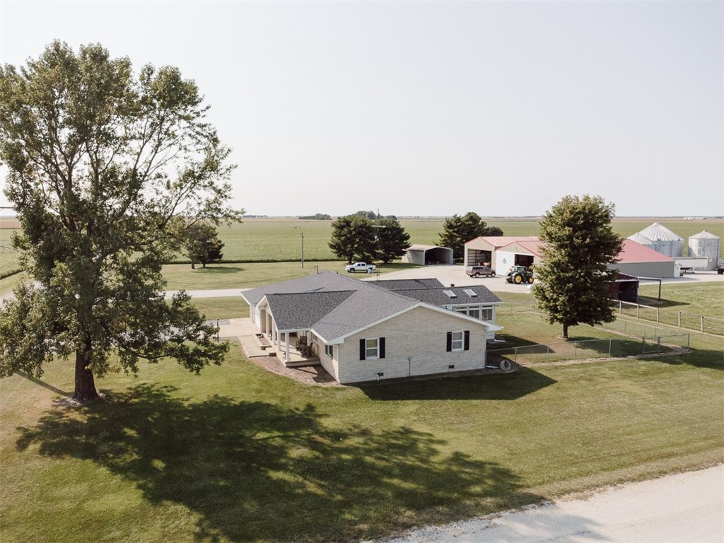 2375 East 1100 North Road Assumption, IL 62510 - Photo 12 of 35