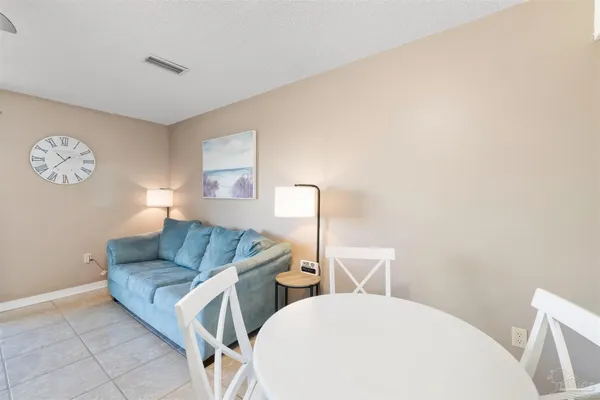 $322,400 | 344 East Beach Boulevard, Unit 10, Gulf Shores, AL 36542