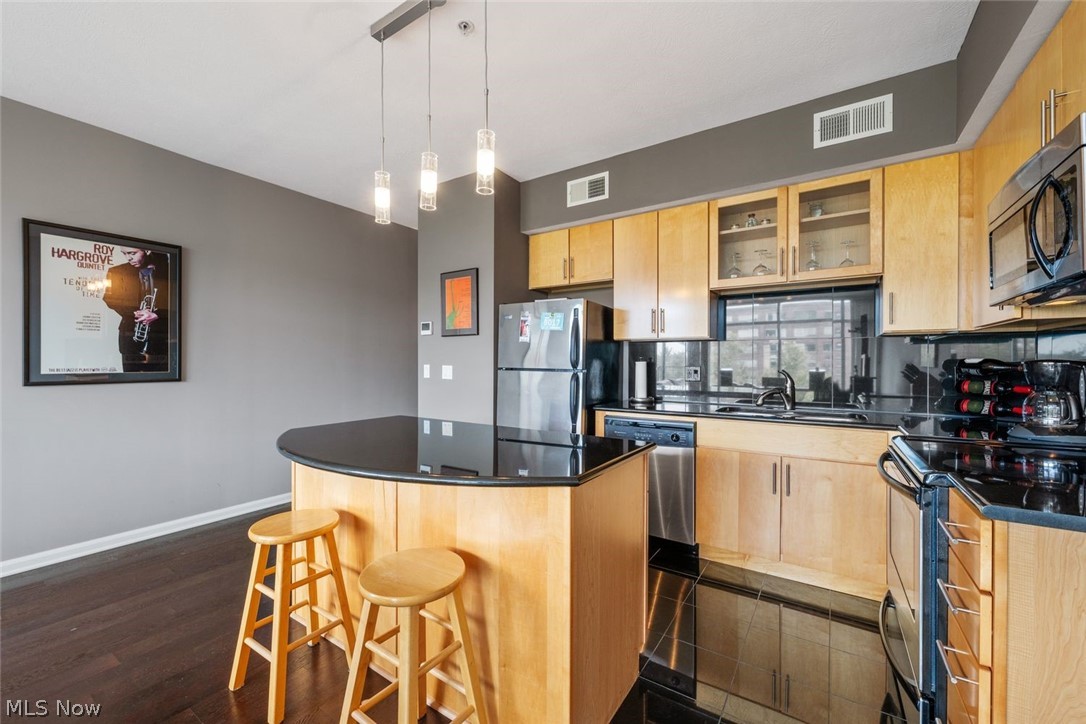 1237 Washington Avenue, Unit 511 Cleveland, OH 44113 - Photo 12 of 21