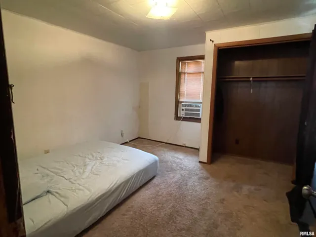 $115,000 | 403 East Chestnut Street, Geneseo, IL 61254