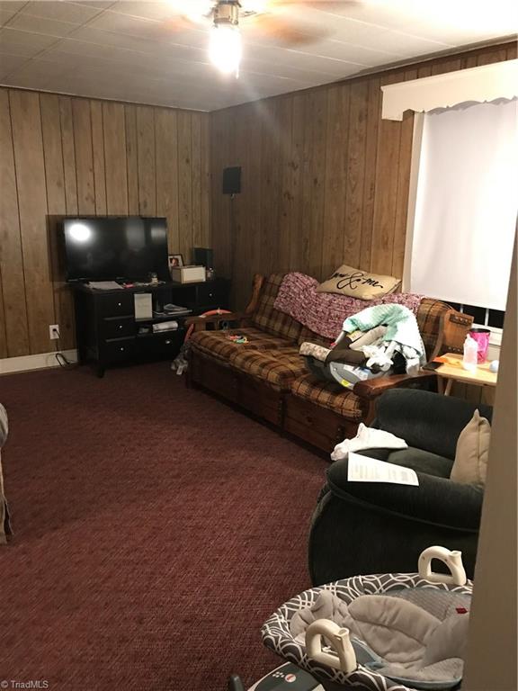 148 Methodist Parsonage Road State Road, NC 28676 - Photo 8 of 20 Living Room