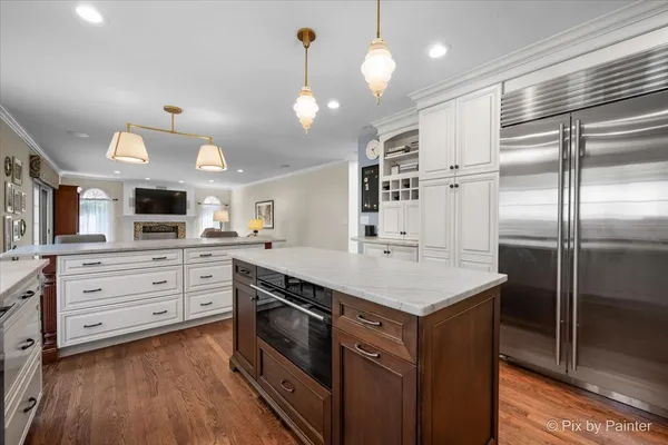 $850,000 | 317 North Westminster Drive, Palatine, IL 60067