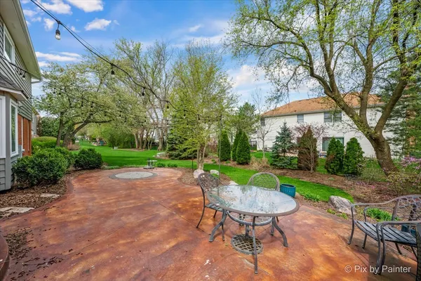 $850,000 | 317 North Westminster Drive, Palatine, IL 60067