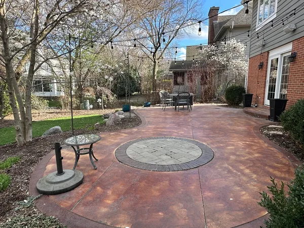 $850,000 | 317 North Westminster Drive, Palatine, IL 60067