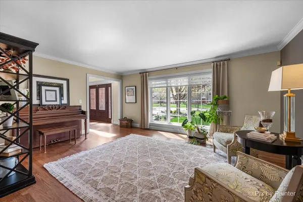 $850,000 | 317 North Westminster Drive, Palatine, IL 60067