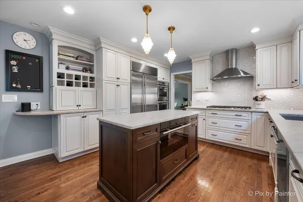 $850,000 | 317 North Westminster Drive, Palatine, IL 60067