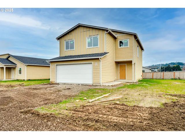 $509,900 | 2002 Henderson Way, Longview, WA 98632