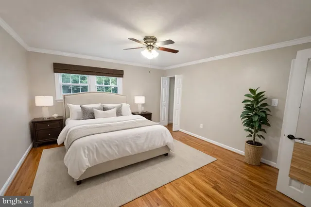 $899,999 | 8100 Langbrook Road, Springfield, VA 22152