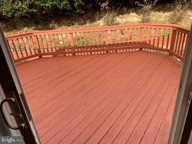 8100 Langbrook Road Springfield, VA 22152 - Photo 25 of 28