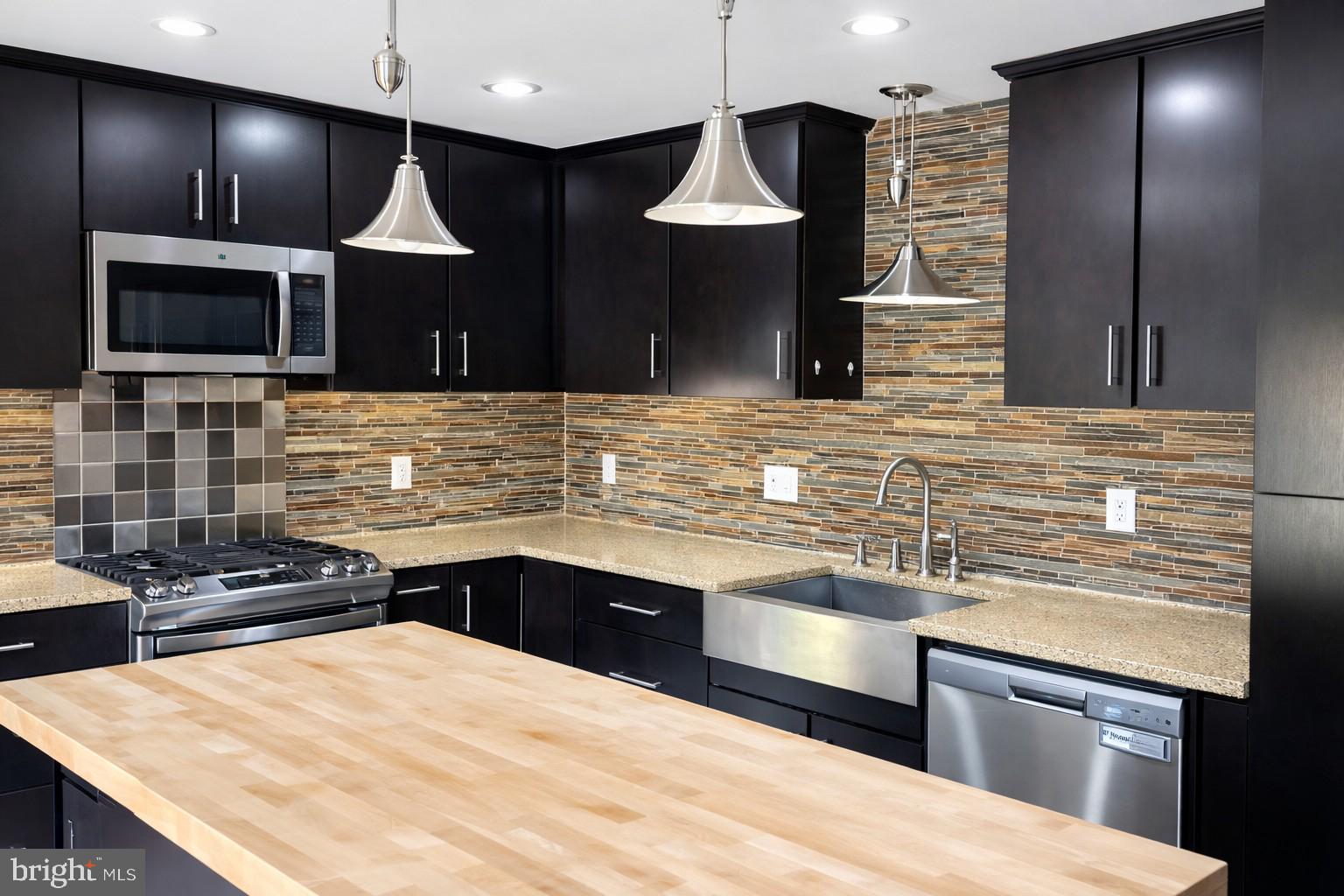 8100 Langbrook Road Springfield, VA 22152 - Photo 8 of 28 Upgraded kitchen