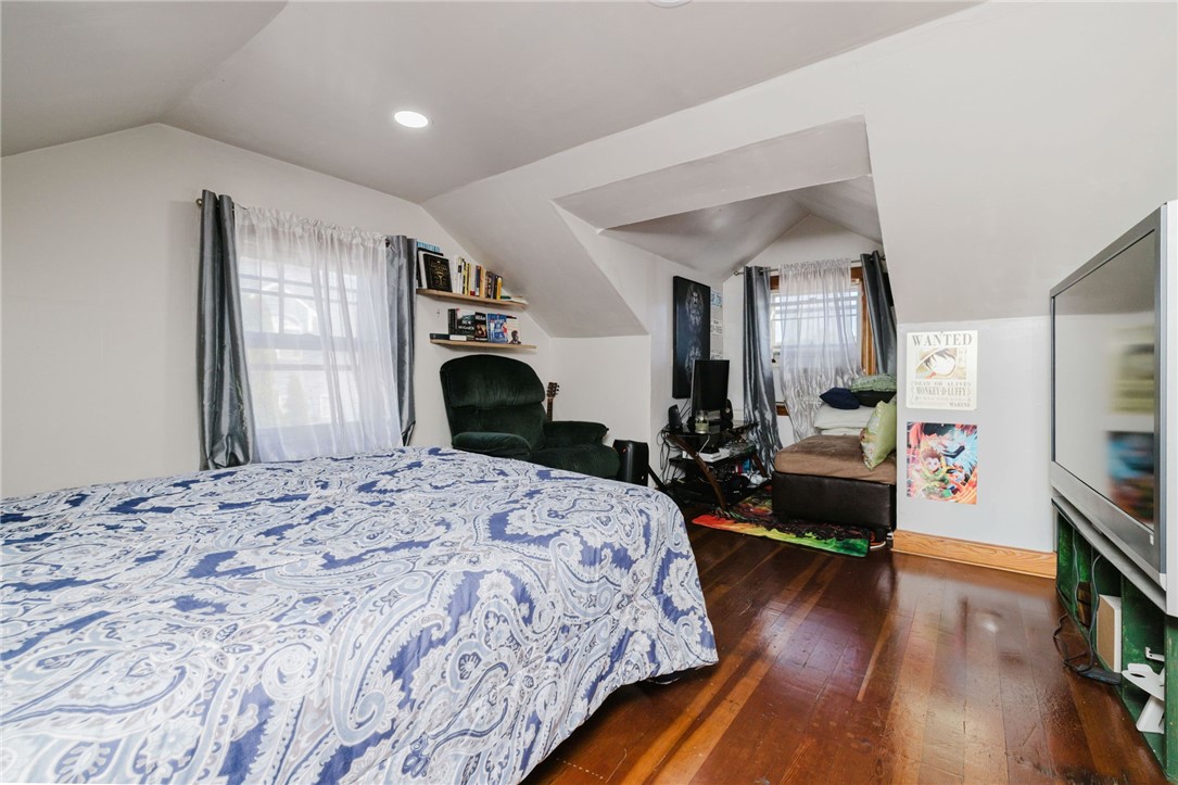 75 Randolph Avenue Tiverton, RI 02878 - Photo 12 of 15