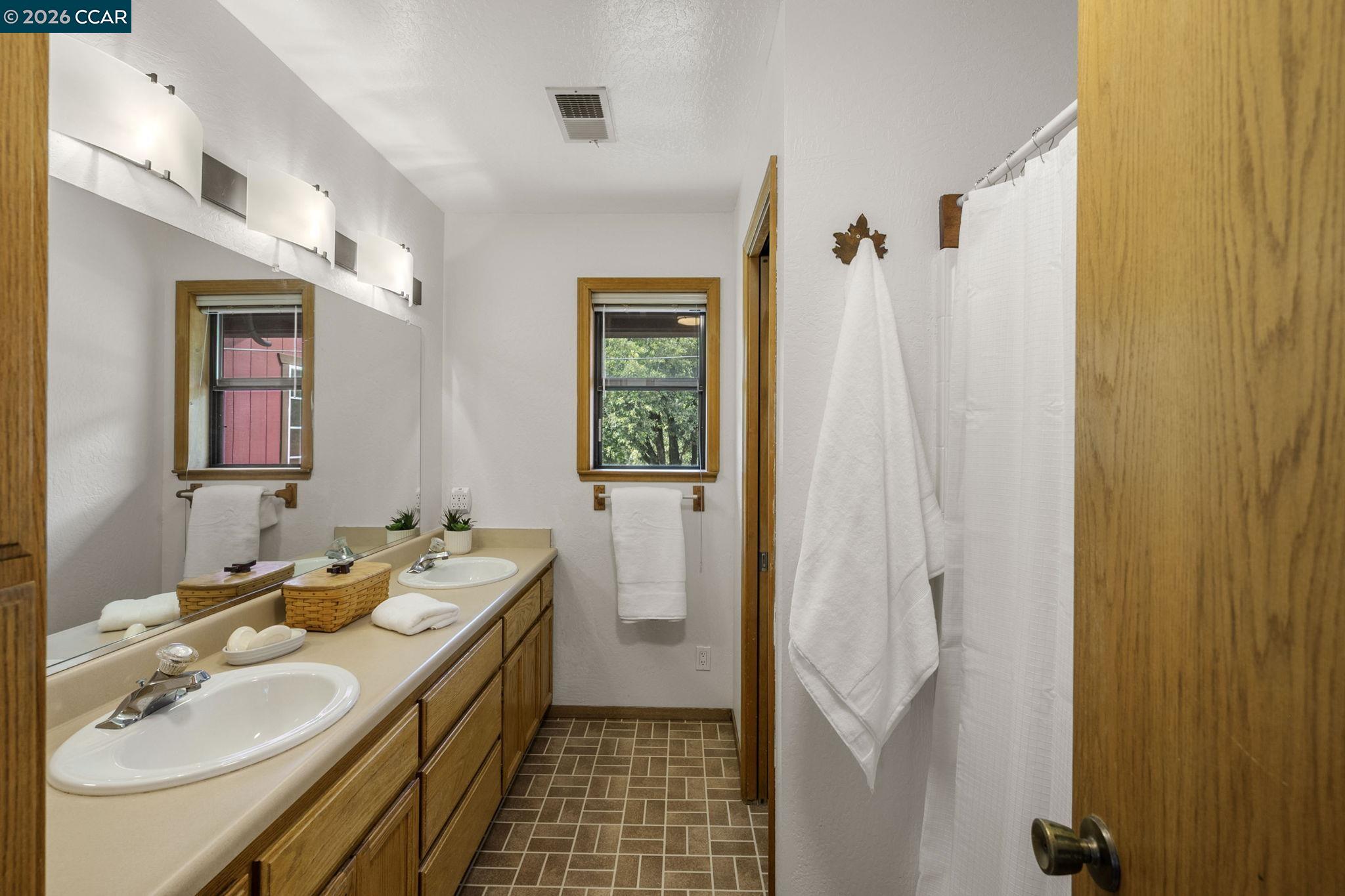 5184 Darby Russell Road Murphys, CA 95247 - Photo 35 of 56