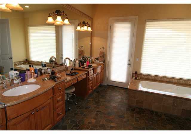 1985 Joseph Street Fallbrook, CA 92028 - Photo 12 of 21 Gallery Image 12
