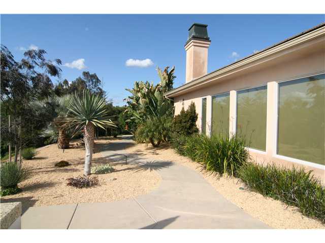 1985 Joseph Street Fallbrook, CA 92028 - Photo 9 of 21 Gallery Image 9