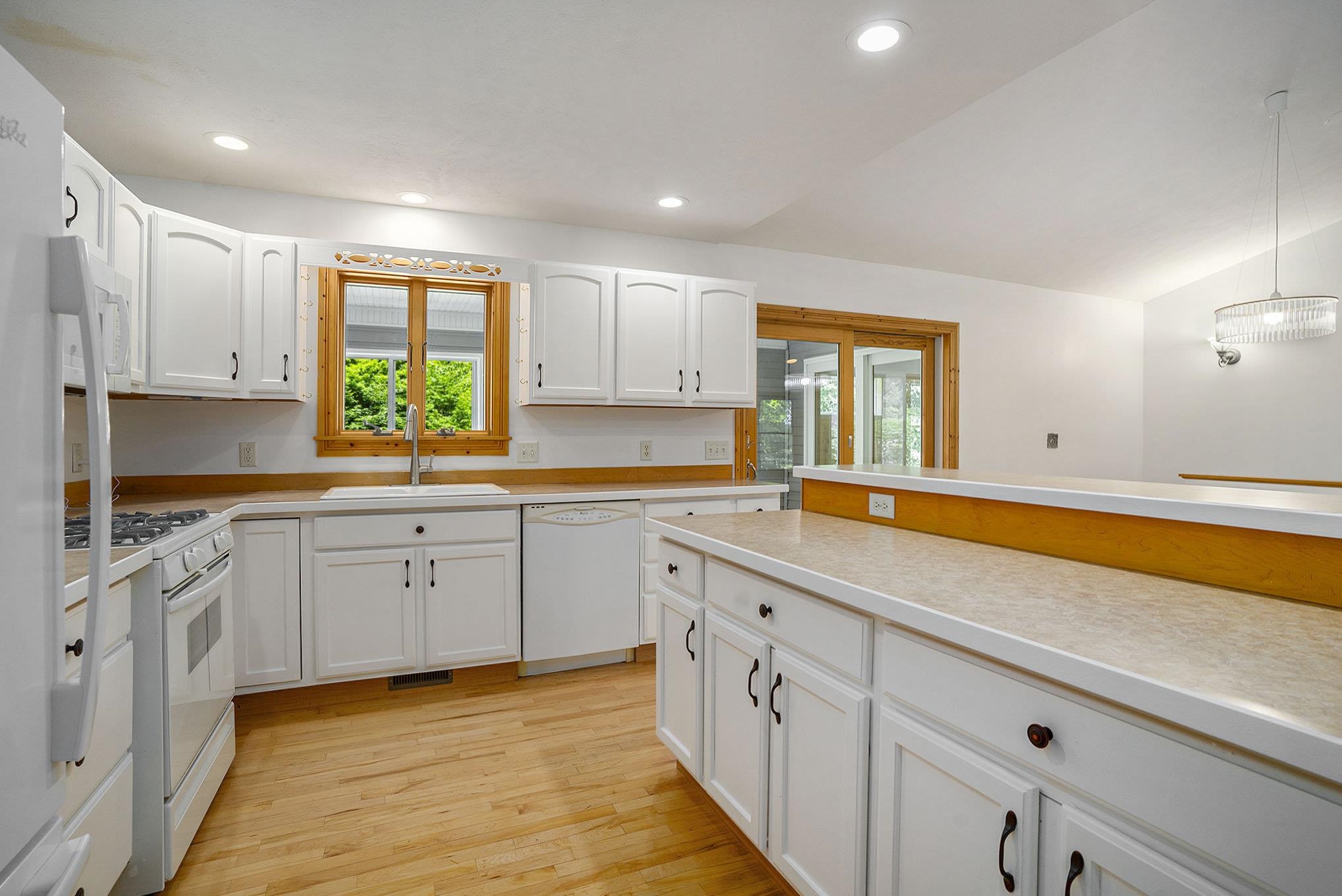 8366 South Sullivan Road Cedar, MI 49621 - Photo 3 of 27