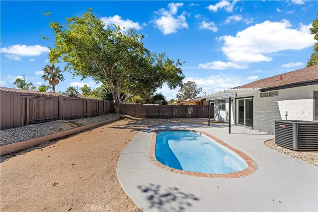 a view of backyard of house