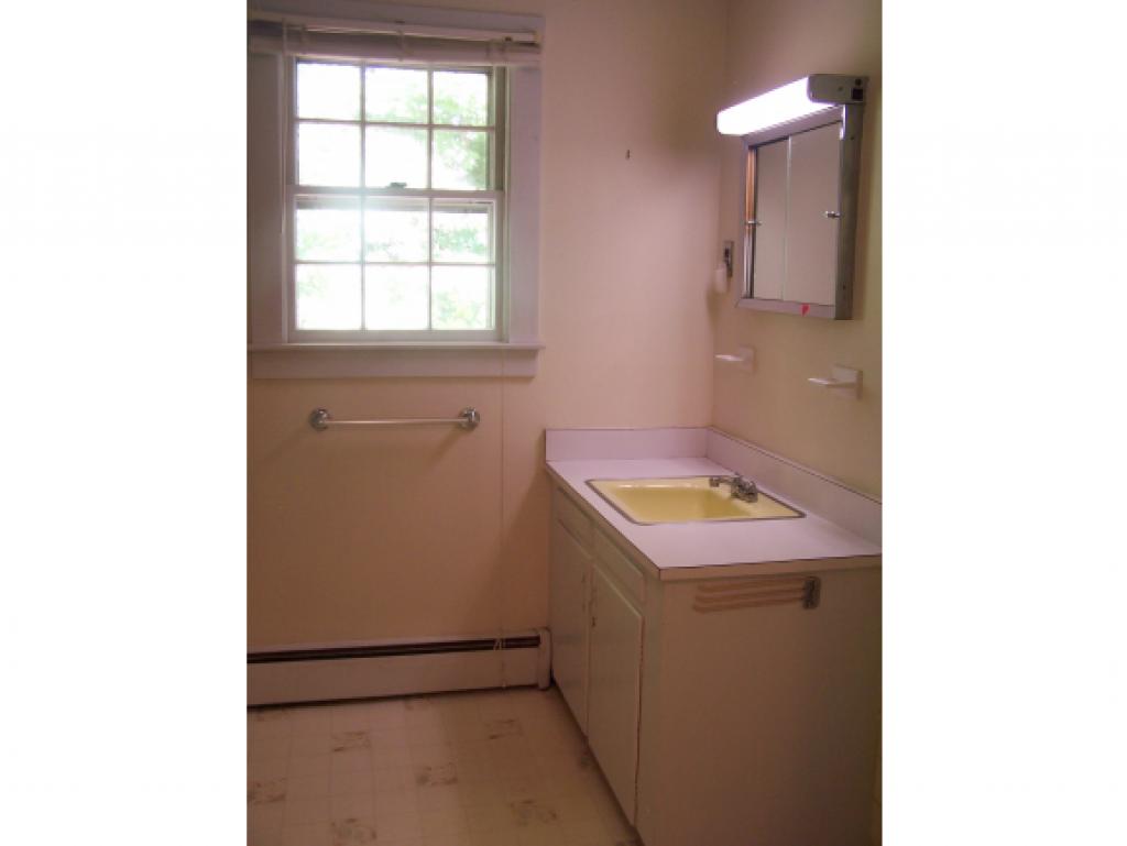 26 Green Meadow Road Brattleboro, VT 05301 - Photo 15 of 21 Gallery Image 15