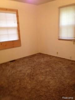 1320 East Dayton Road Caro, MI 48723 - Photo 9 of 15 1320 the last of the thre bedroom.jpg