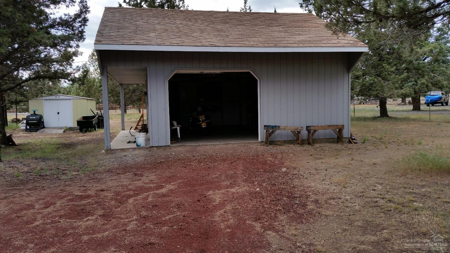 15100 Southwest Maverick Road Terrebonne, OR 97760 - Photo 10 of 13 Additional Photo