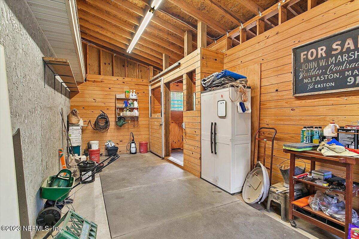 3600 Stratton Road Jacksonville, FL 32221 - Photo 34 of 37 Horse stall and storage