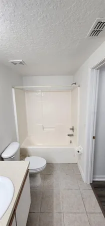 $1,800 | 6014 Portsdale Place, Unit 102, Riverview, FL 33578