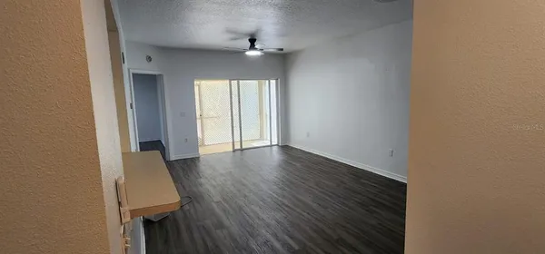 $1,800 | 6014 Portsdale Place, Unit 102, Riverview, FL 33578