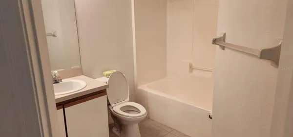 $1,800 | 6014 Portsdale Place, Unit 102, Riverview, FL 33578