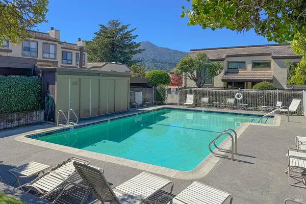 $829,000 | 78 Corte Oriental, Greenbrae, CA 94904