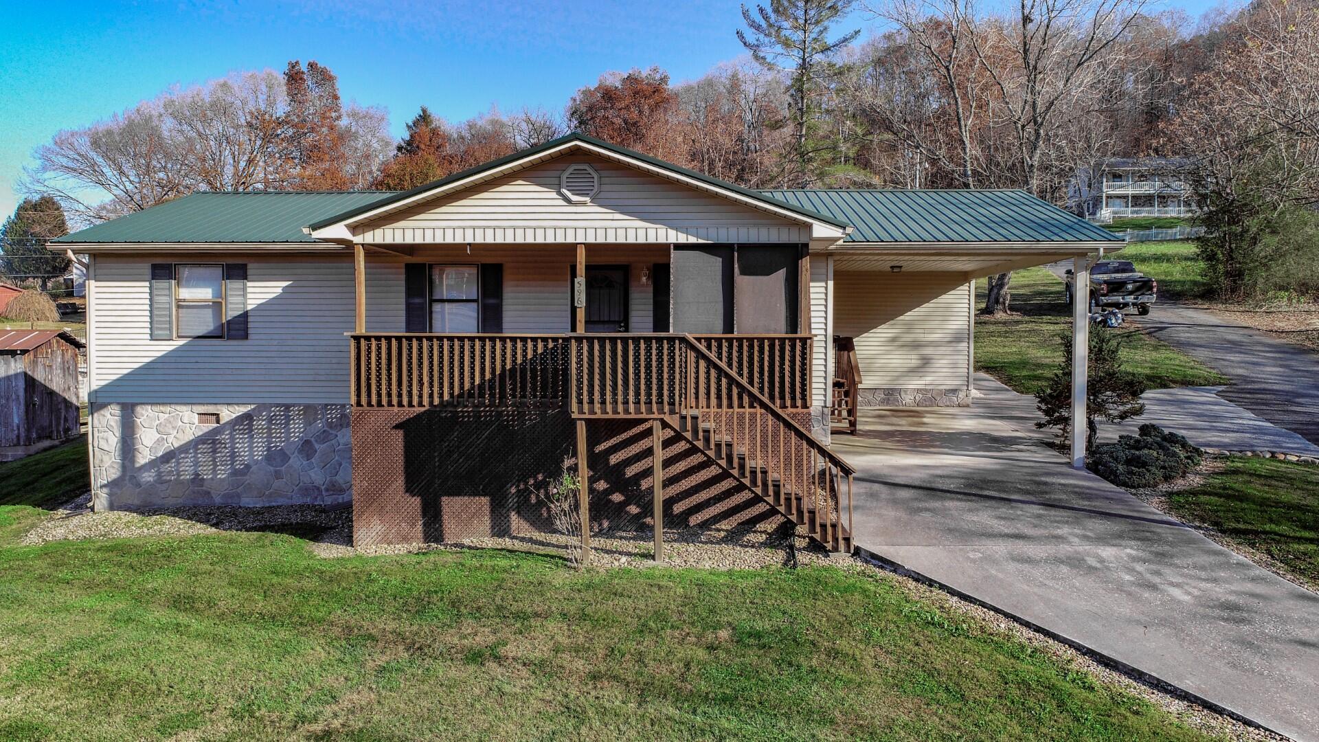 596 Morrell Springs Road Newport, TN 37821 - Photo 2 of 29 2