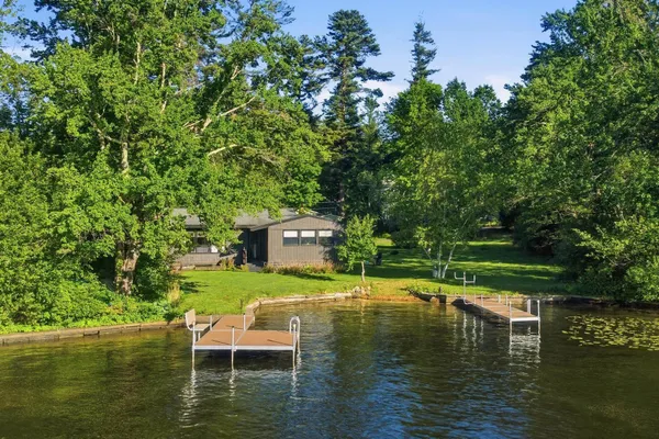 $800,000 | 3-5 Cross Street, Windham, NH 03087