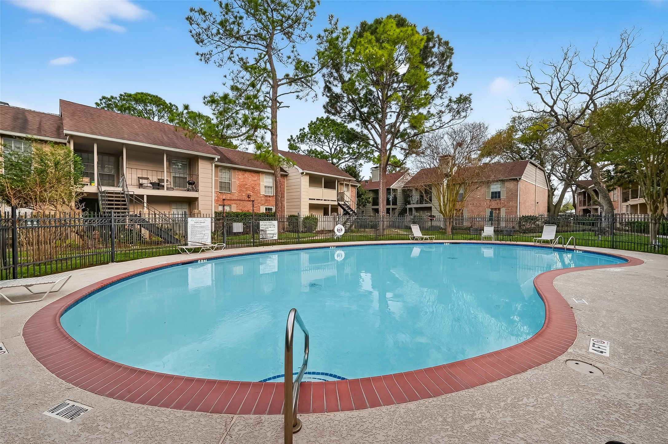 2800 Jeanetta Street, Unit 2003 Houston, TX 77063 - Photo 23 of 24 a view of outdoor space yard deck and patio