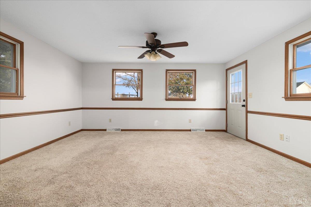 4087 Lowry Road Goode, VA 24556 - Photo 16 of 44 Gallery Image 16