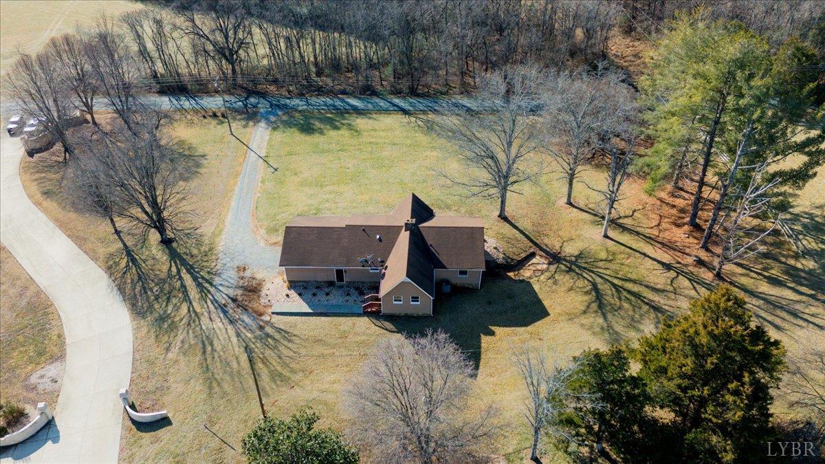 4087 Lowry Road Goode, VA 24556 - Photo 3 of 44 Gallery Image 3