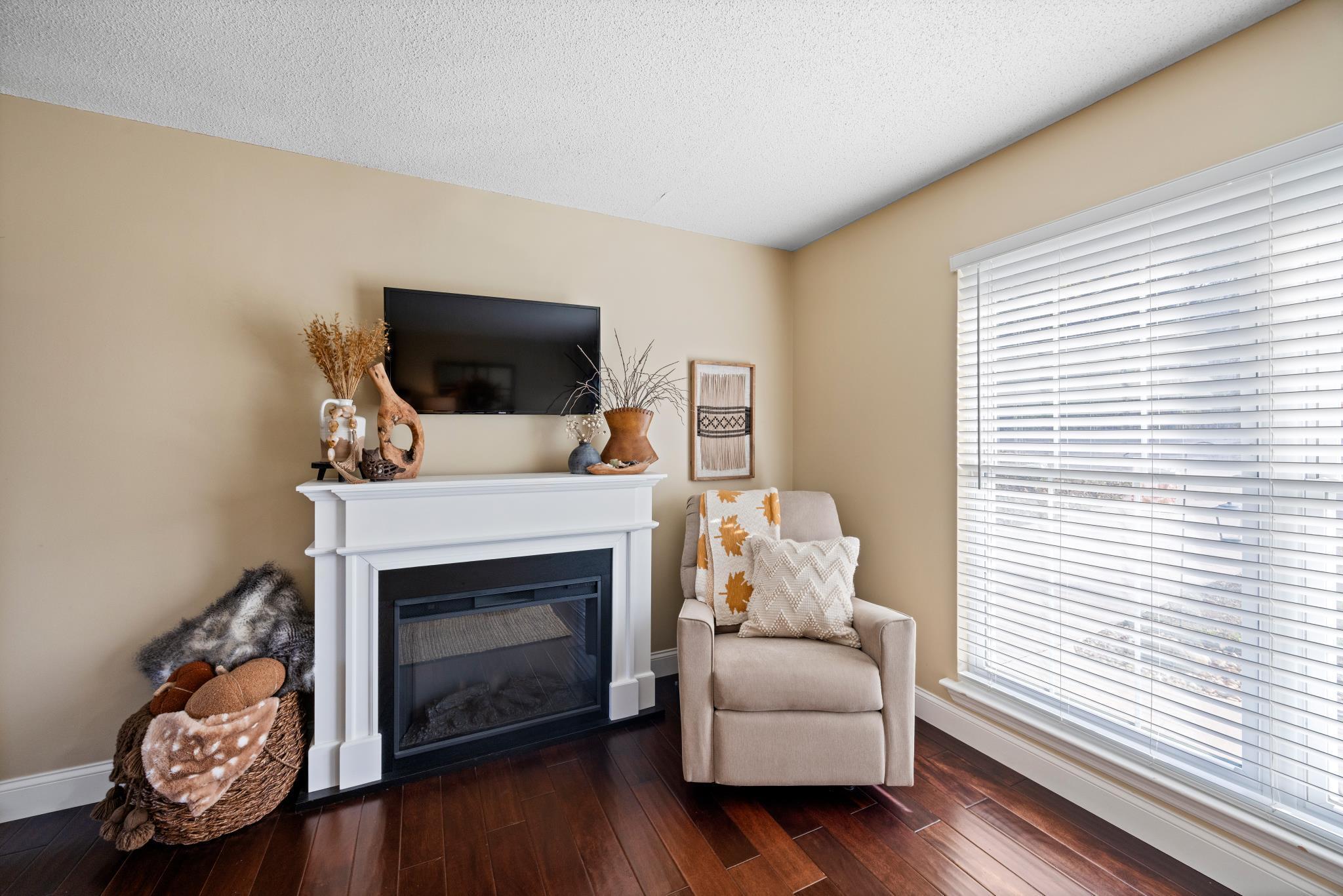 6057 Mill Road Hixson, TN 37343 - Photo 6 of 23 Living Room