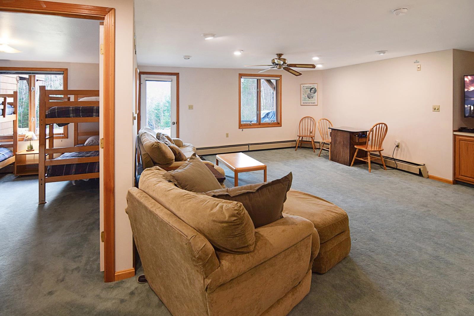 467 Hannah Loop, Unit 69 Carroll, NH 03595 - Photo 21 of 38