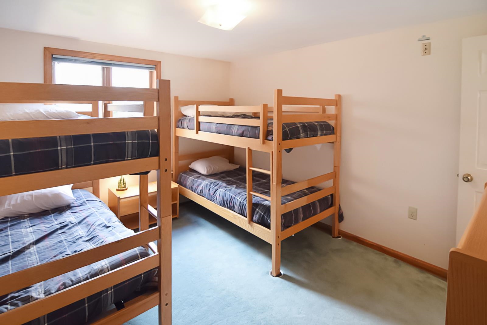 467 Hannah Loop, Unit 69 Carroll, NH 03595 - Photo 23 of 38