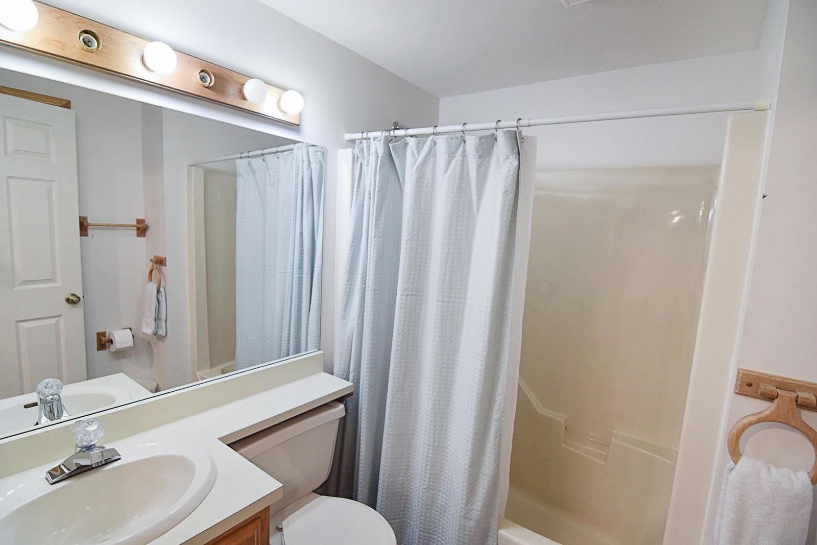 467 Hannah Loop, Unit 69 Carroll, NH 03595 - Photo 25 of 38