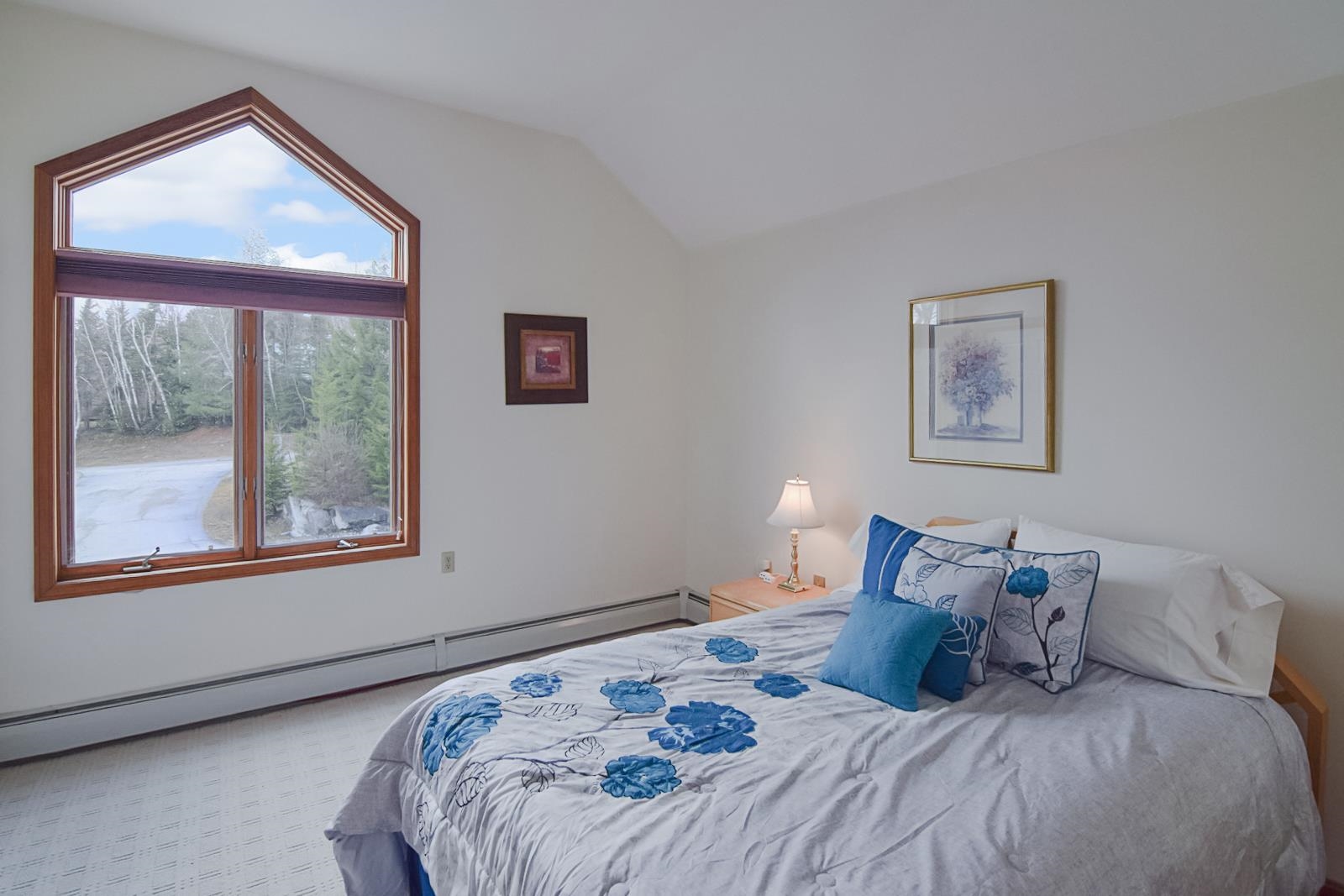 467 Hannah Loop, Unit 69 Carroll, NH 03595 - Photo 8 of 38