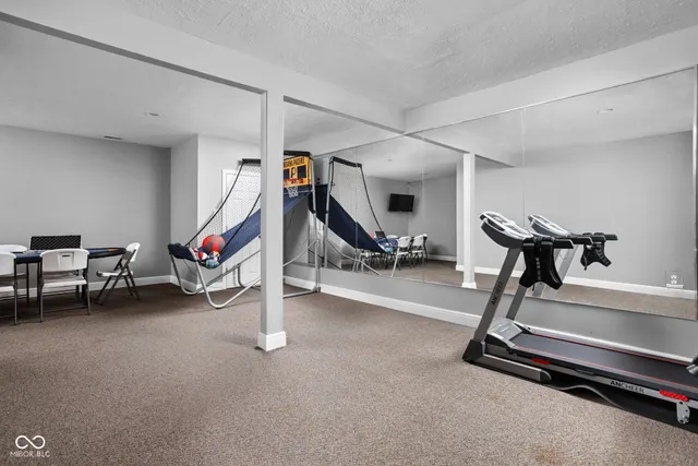 $899,900 | 5152 Logan Lane, Indianapolis, IN 46250