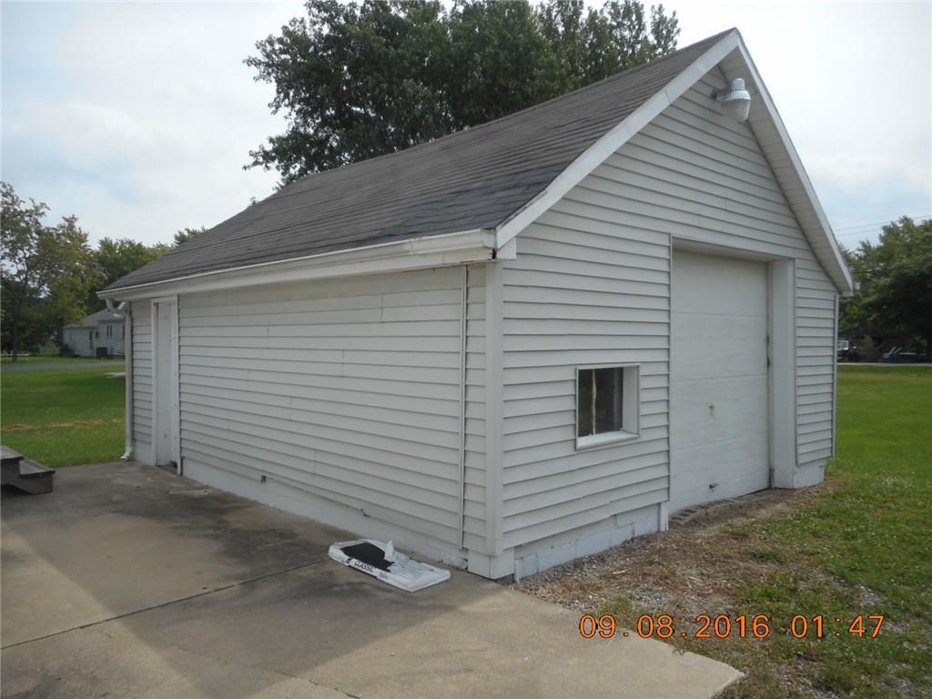 440 South Whitney Road Muncie, IN 47302 - Photo 11 of 12