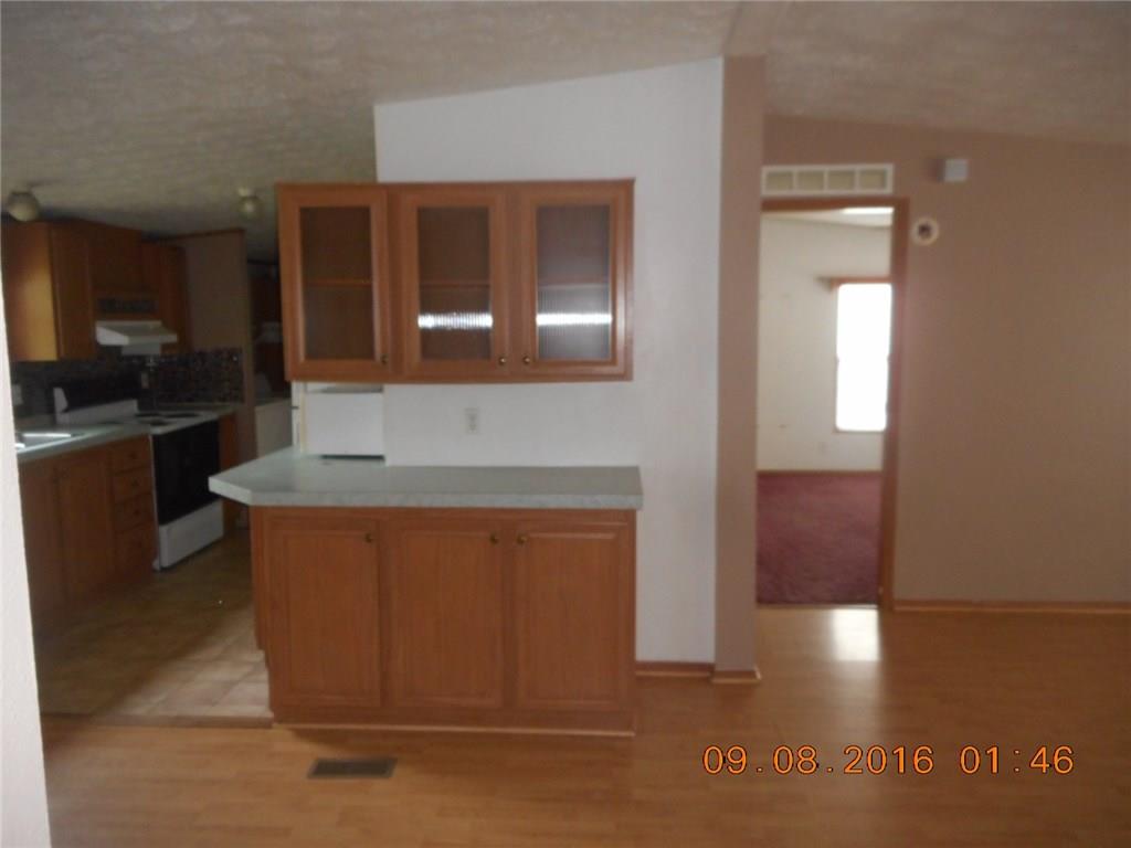 440 South Whitney Road Muncie, IN 47302 - Photo 5 of 12