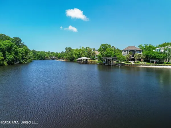 $3,100 | 3534 Brandon James Drive, Biloxi, MS 39532